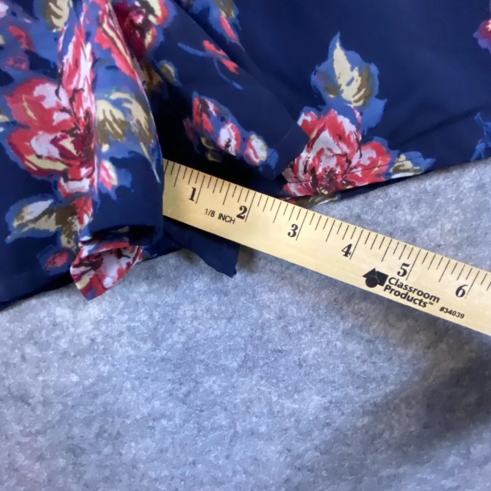 Abercrombie & Fitch Floral Navy Shorts Romper Jumpsuit Sheer Sleeves‎ Size 2